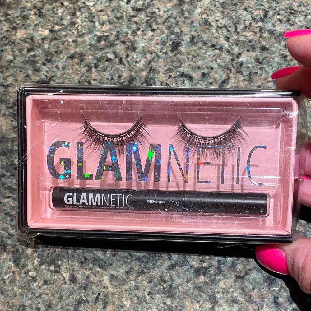 Glamnetic Virgo Magnetic Lashes Deep Space
